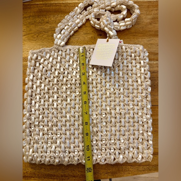 Viral Cream Knit Crochet/ Pearl Beaded Tote Bag NWT - Picture 10 of 12